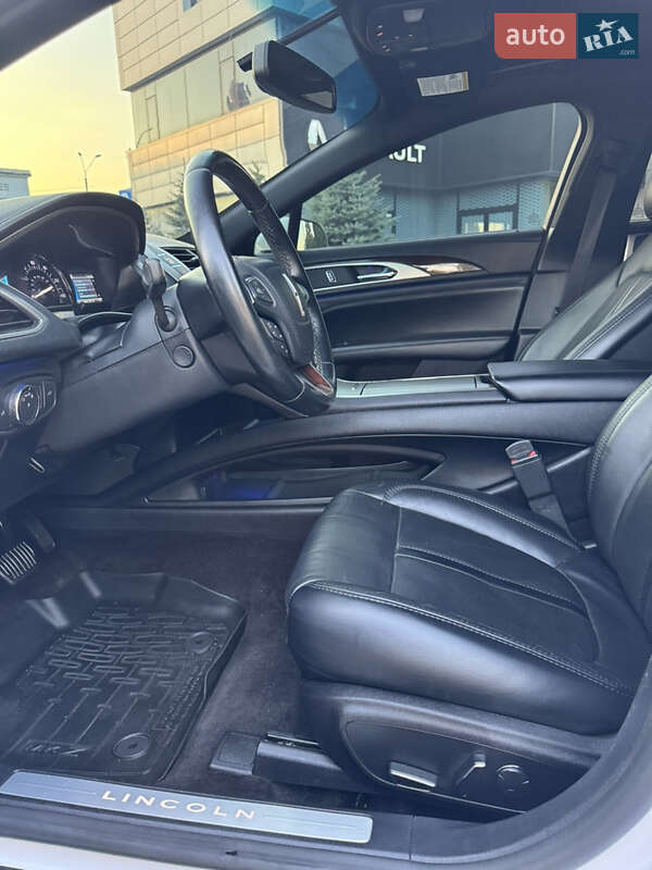 Седан Lincoln MKZ 2016 в Одессе