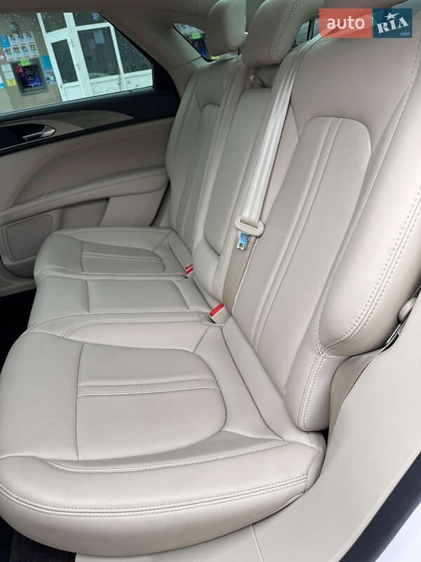Седан Lincoln MKZ 2016 в Луцьку фото 11 Седан Lincoln MKZ 2016 в Луцьку