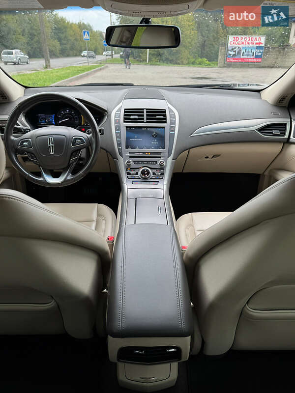 Седан Lincoln MKZ 2016 в Луцке