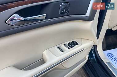 Седан Lincoln MKZ 2013 в 