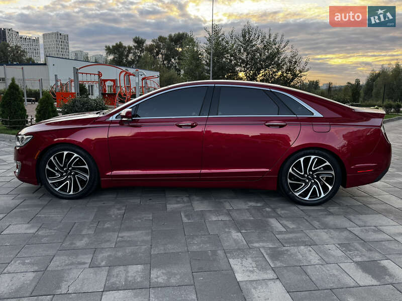 Седан Lincoln MKZ 2020 в Киеве
