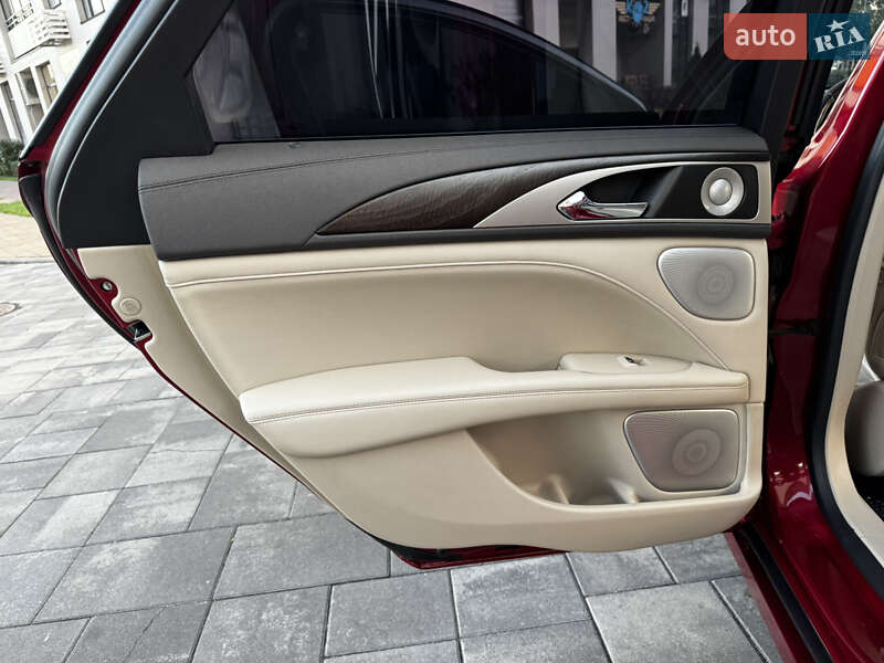 Седан Lincoln MKZ 2020 в Киеве