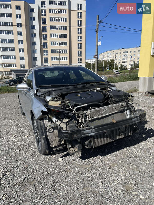 Седан Lincoln MKZ 2016 в Тернополе