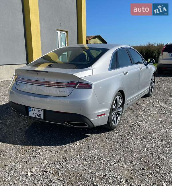 Седан Lincoln MKZ 2016 в Тернополе