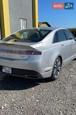 Седан Lincoln MKZ 2016 в 