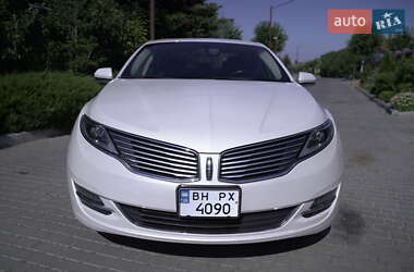 Седан Lincoln MKZ 2014 в 