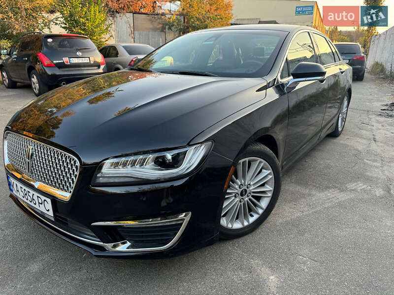 Седан Lincoln MKZ 2019 в 