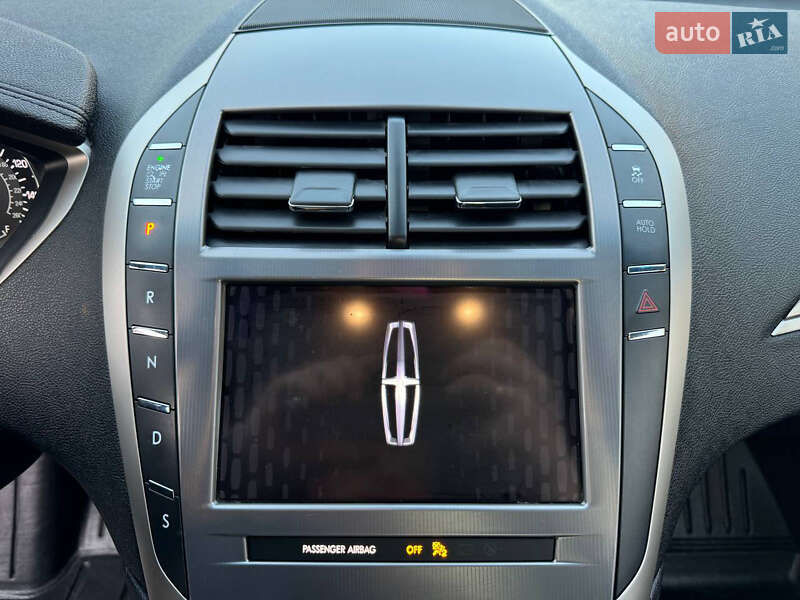 Седан Lincoln MKZ 2019 в Киеве