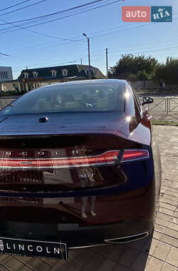 Седан Lincoln MKZ 2017 в 