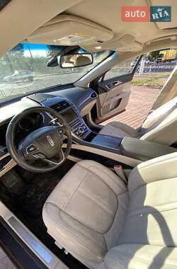 Седан Lincoln MKZ 2017 в 