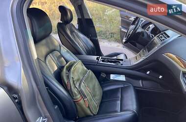 Седан Lincoln MKZ 2015 в 