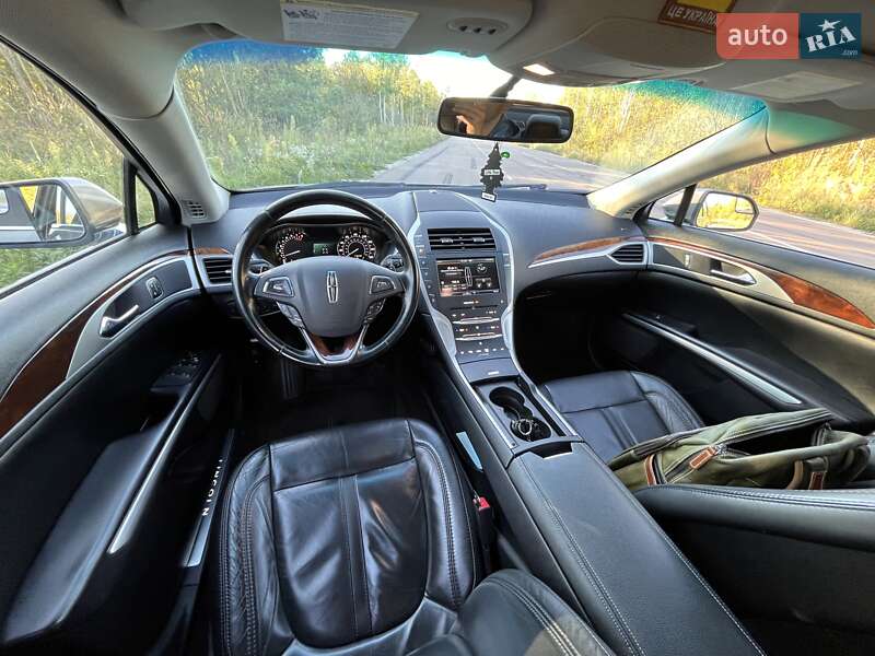 Седан Lincoln MKZ 2015 в Киеве