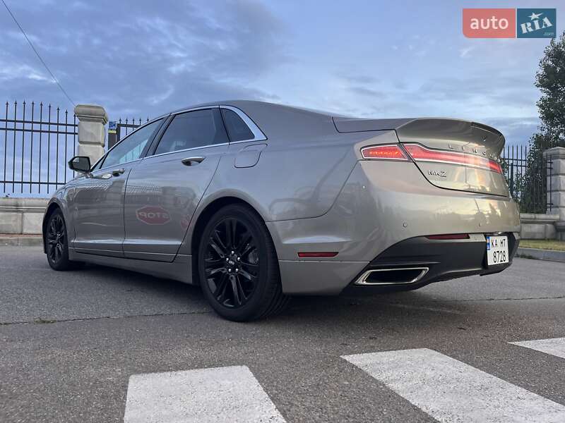 Седан Lincoln MKZ 2015 в Киеве