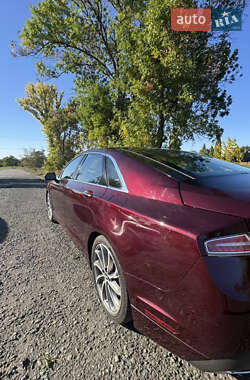 Седан Lincoln MKZ 2018 в Магдалинівці