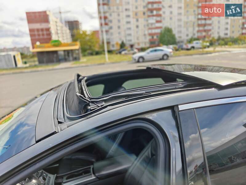 Седан Lincoln MKZ 2016 в Запорожье