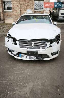 Седан Lincoln MKZ 2018 в 