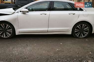 Седан Lincoln MKZ 2018 в 