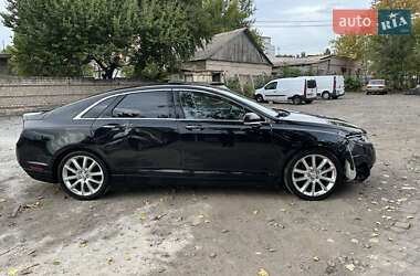 Седан Lincoln MKZ 2016 в 