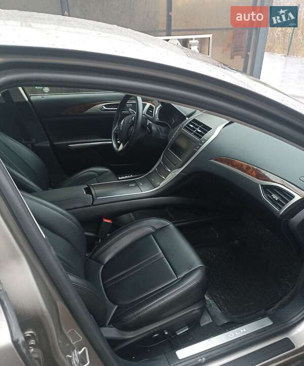 Седан Lincoln MKZ 2016 в Днепре
