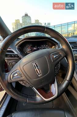 Седан Lincoln MKZ 2018 в Киеве
