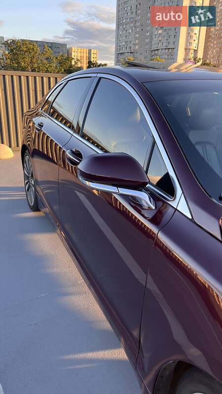 Седан Lincoln MKZ 2018 в Києві
