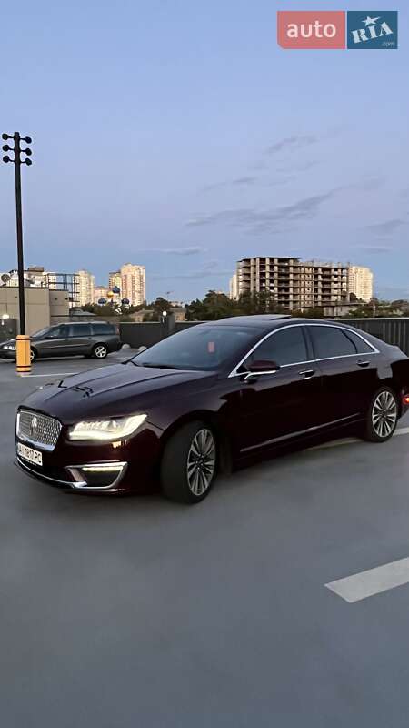 Седан Lincoln MKZ 2018 в Києві