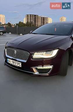 Седан Lincoln MKZ 2018 в Киеве