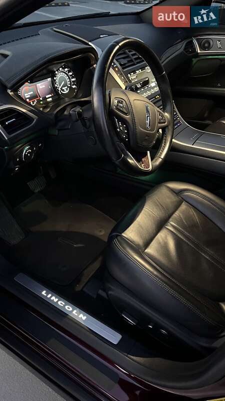 Седан Lincoln MKZ 2018 в Києві