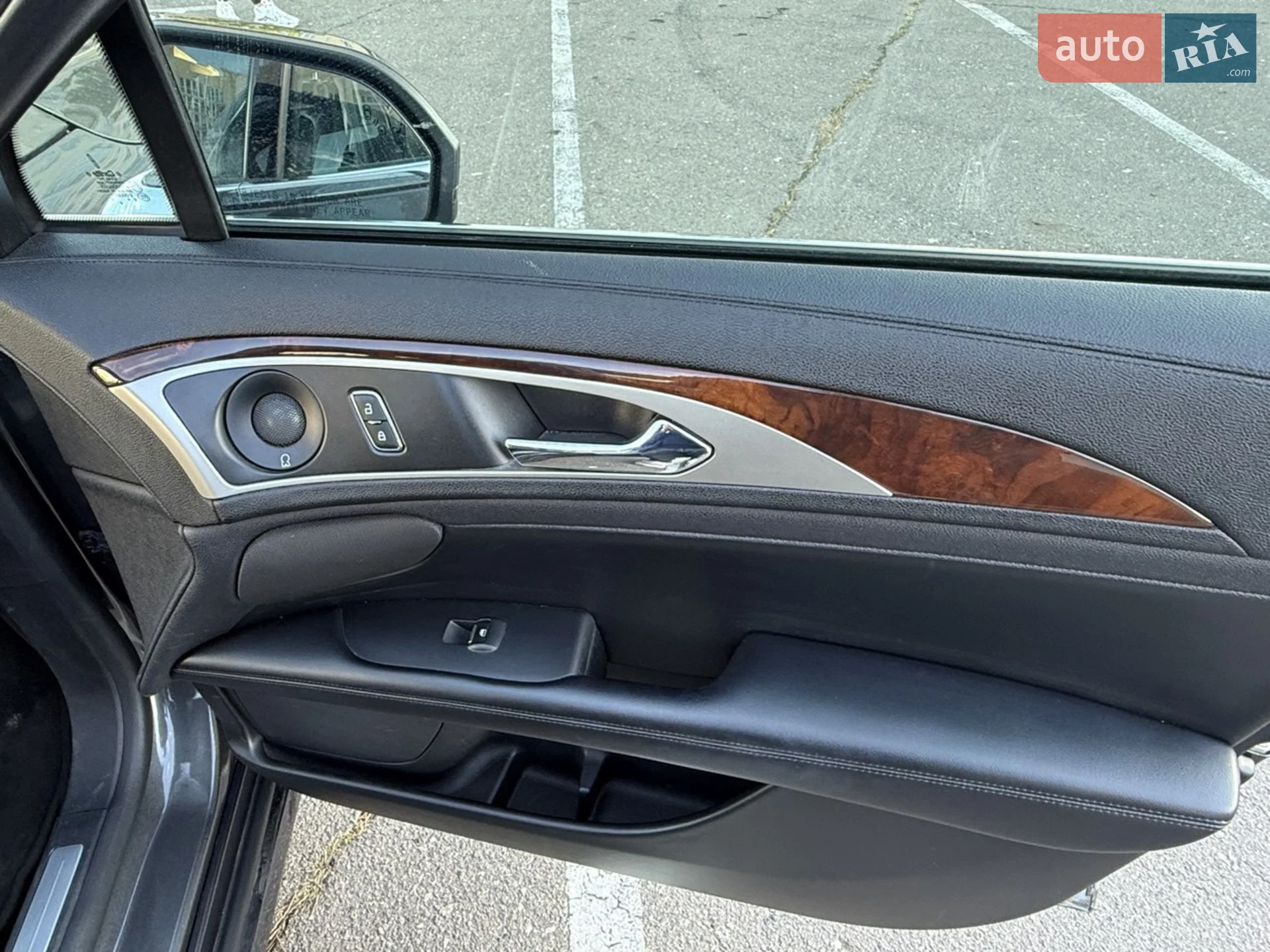 2020 Lincoln MKZ - мініатюра 21
