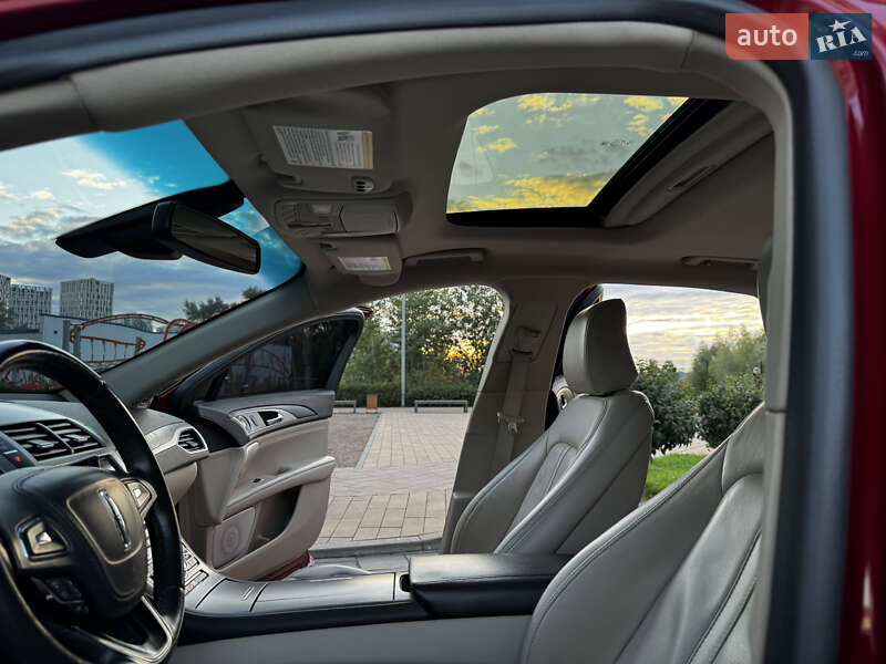 Седан Lincoln MKZ 2020 в Києві