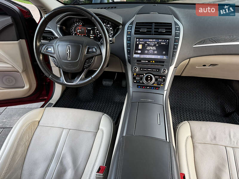 Седан Lincoln MKZ 2020 в Києві