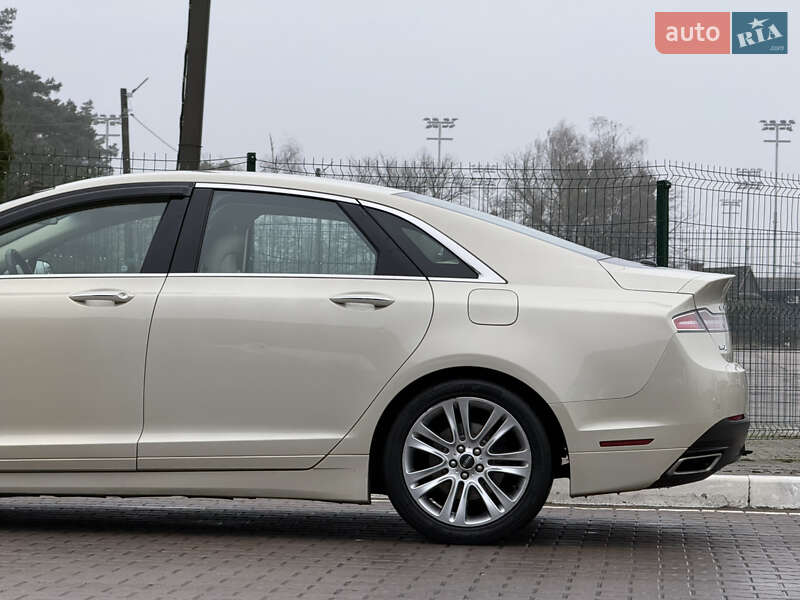 Седан Lincoln MKZ 2014 в Києві