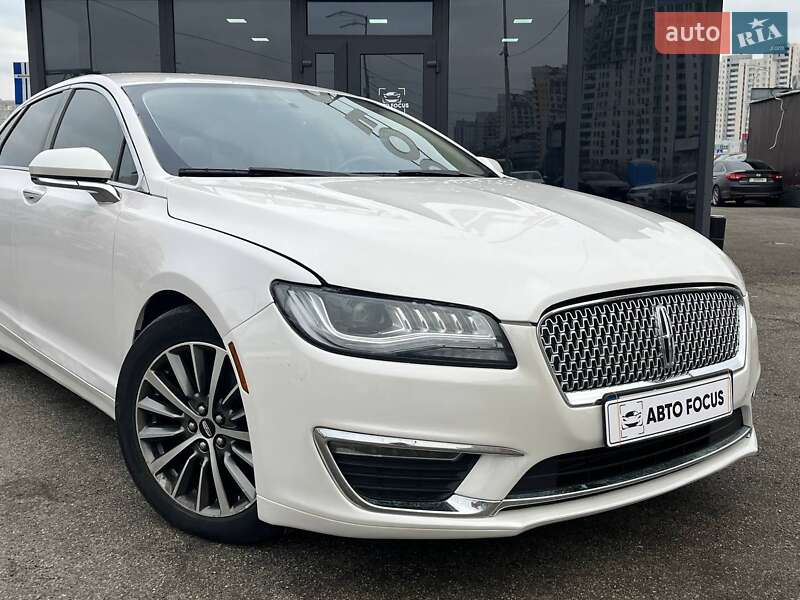 Седан Lincoln MKZ 2018 в Киеве