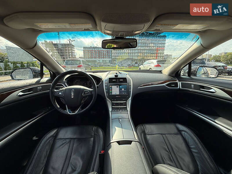 Седан Lincoln MKZ 2015 в Києві