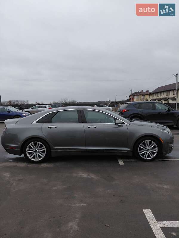 Седан Lincoln MKZ 2013 в Києві