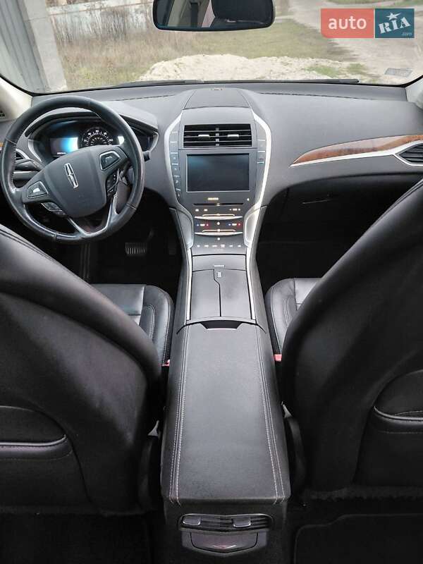 Седан Lincoln MKZ 2013 в Києві