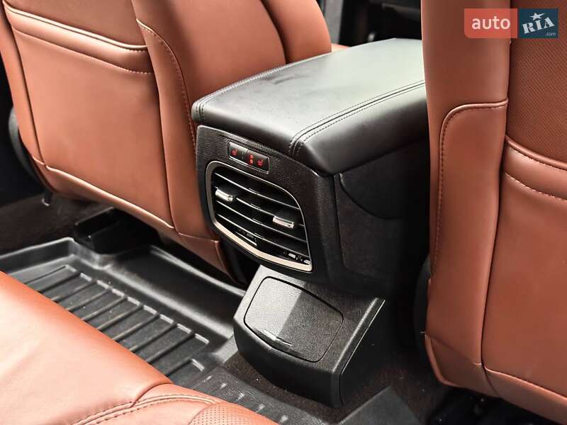 Седан Lincoln MKZ 2019 в Киеве фото 37 Седан Lincoln MKZ 2019 в Киеве