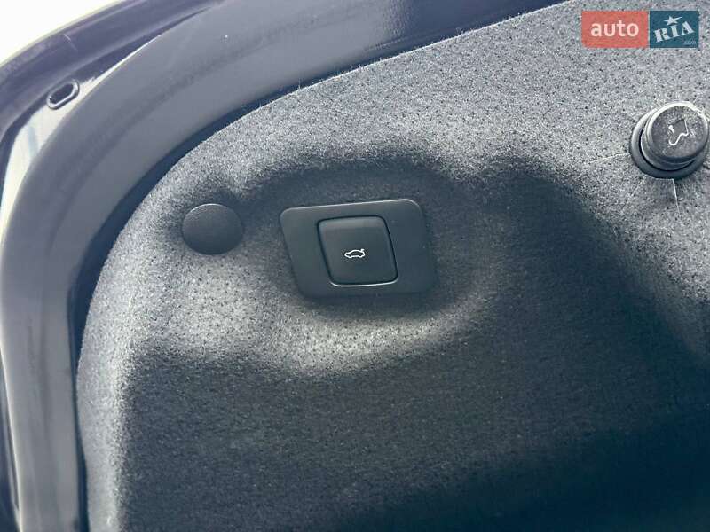 Седан Lincoln MKZ 2019 в Киеве фото 21 Седан Lincoln MKZ 2019 в Киеве