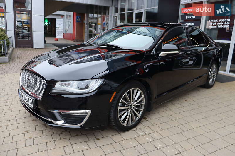 Седан Lincoln MKZ 2016 в Львові