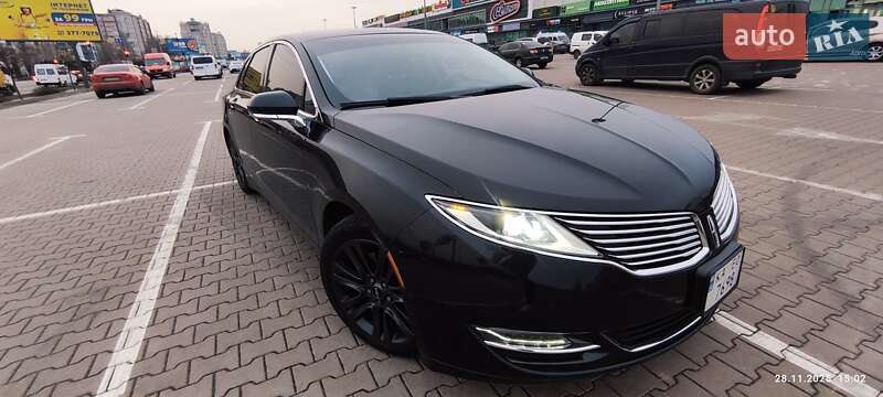 Lincoln MKZ 2014