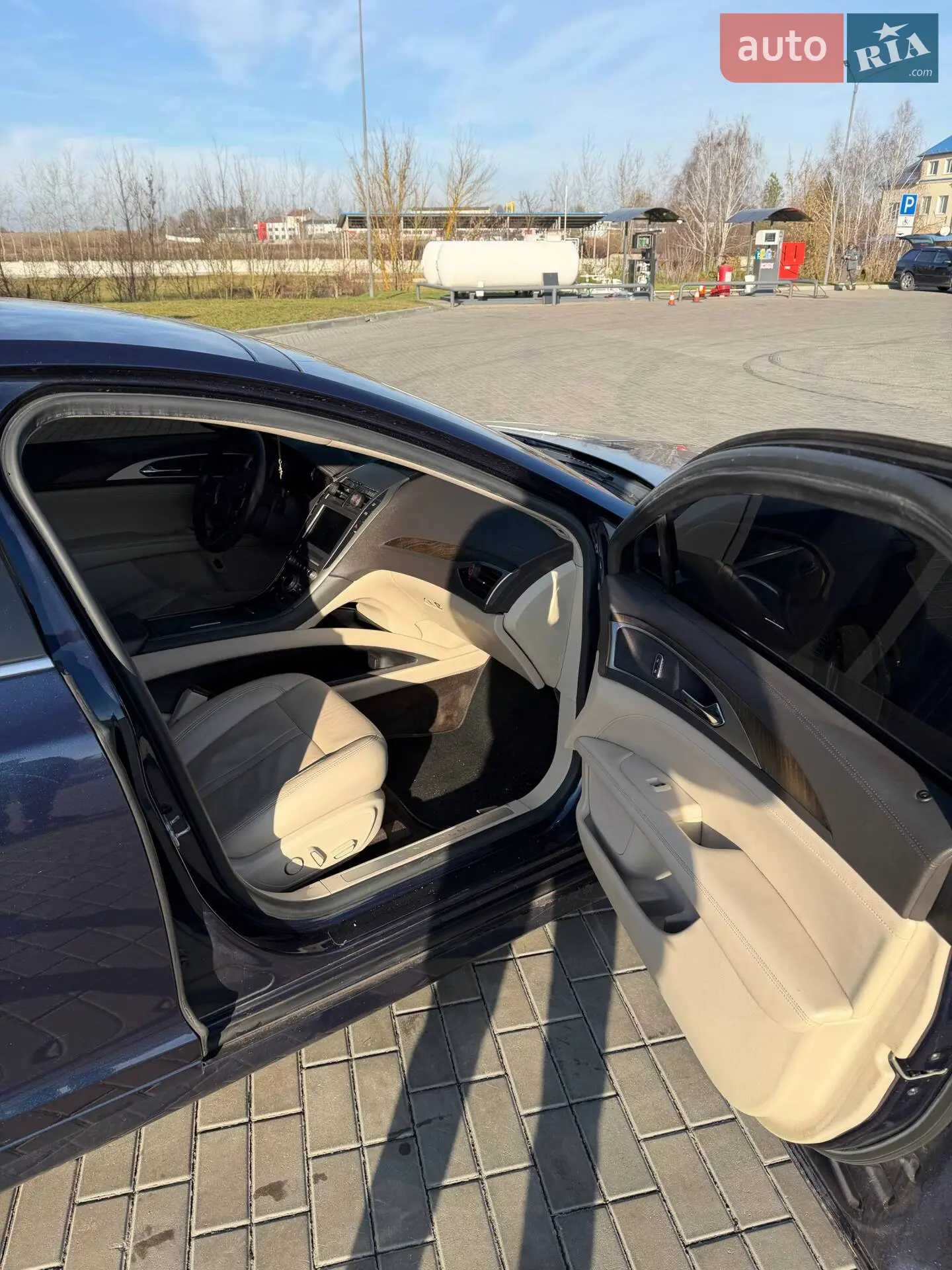 2017 Lincoln MKZ - мініатюра 8