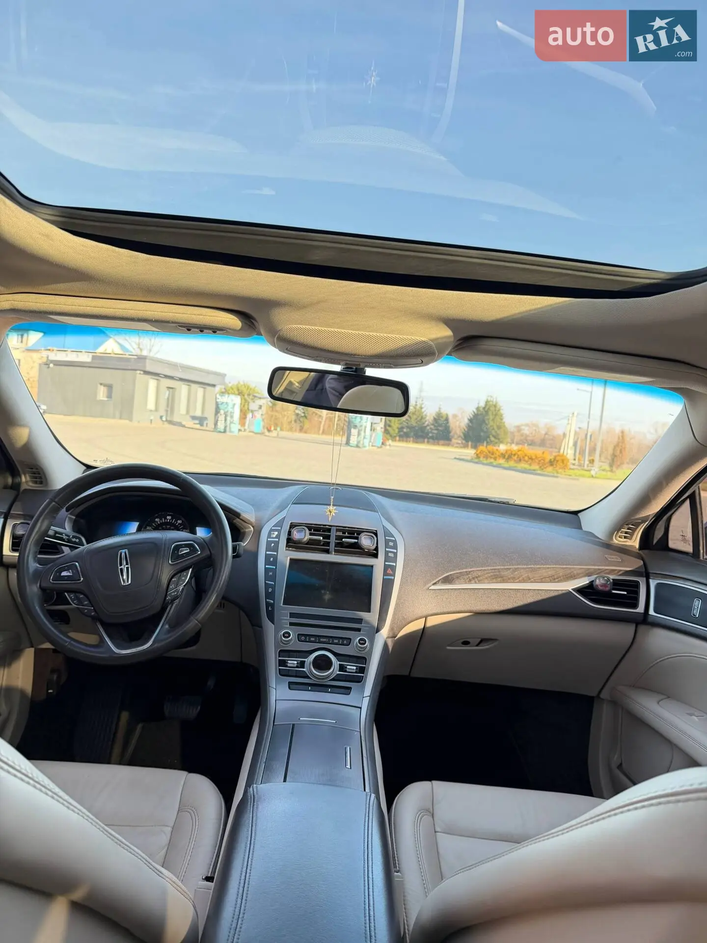 2017 Lincoln MKZ - мініатюра 15