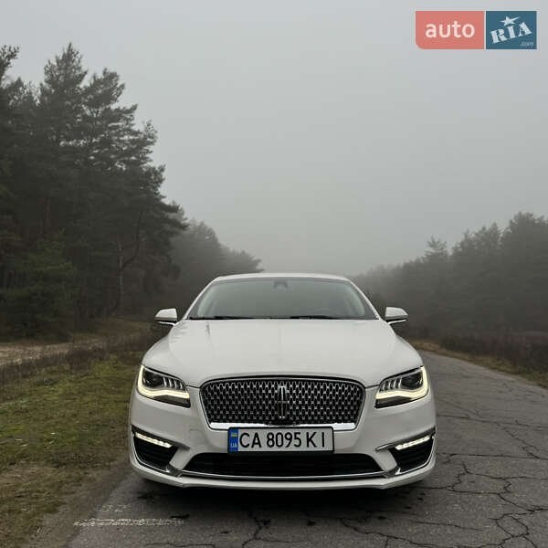 Седан Lincoln MKZ 2018 в Кременчуці