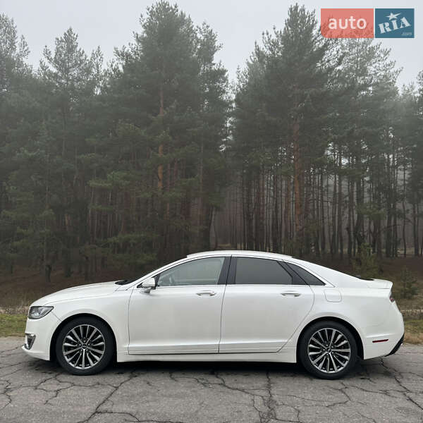 Седан Lincoln MKZ 2018 в Кременчуці
