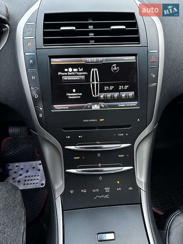 Седан Lincoln MKZ 2015 в Кременчуці