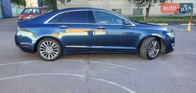 Седан Lincoln MKZ 2016 в Києві