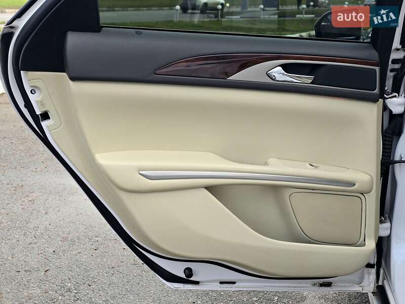 Седан Lincoln MKZ 2014 в Харкові фото 34 Седан Lincoln MKZ 2014 в Харкові