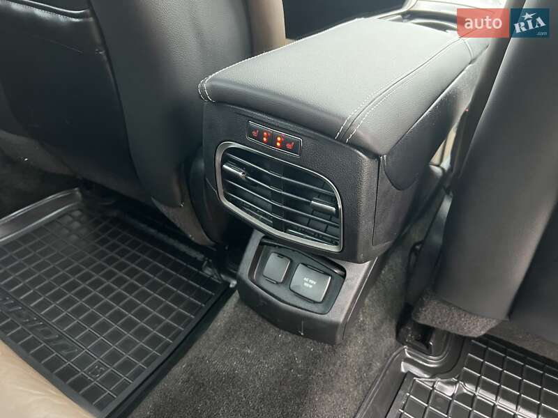 Седан Lincoln MKZ 2015 в Одессе