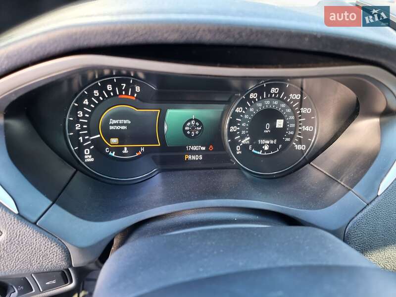 Седан Lincoln MKZ 2015 в Чернигове