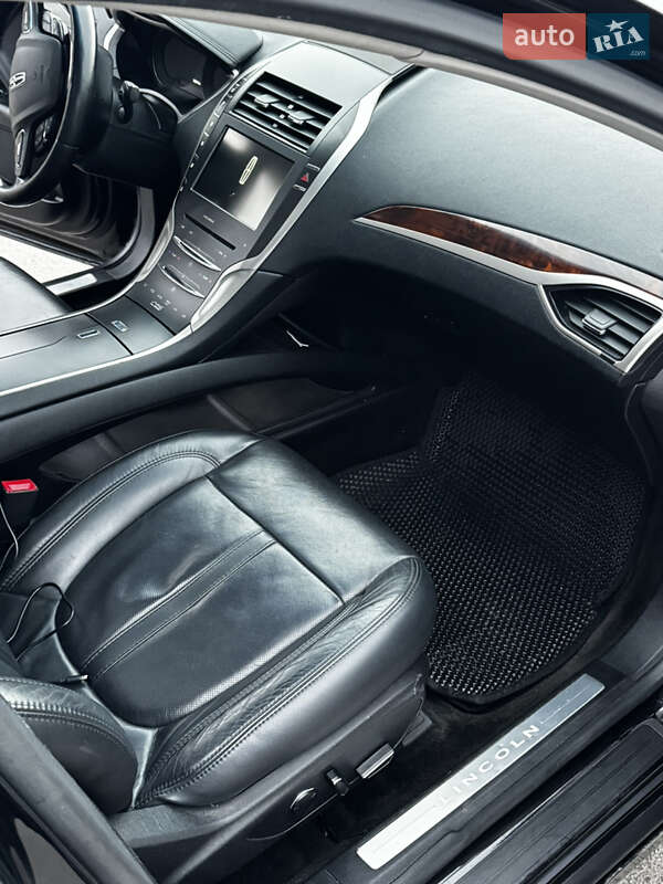Седан Lincoln MKZ 2014 в Одессе